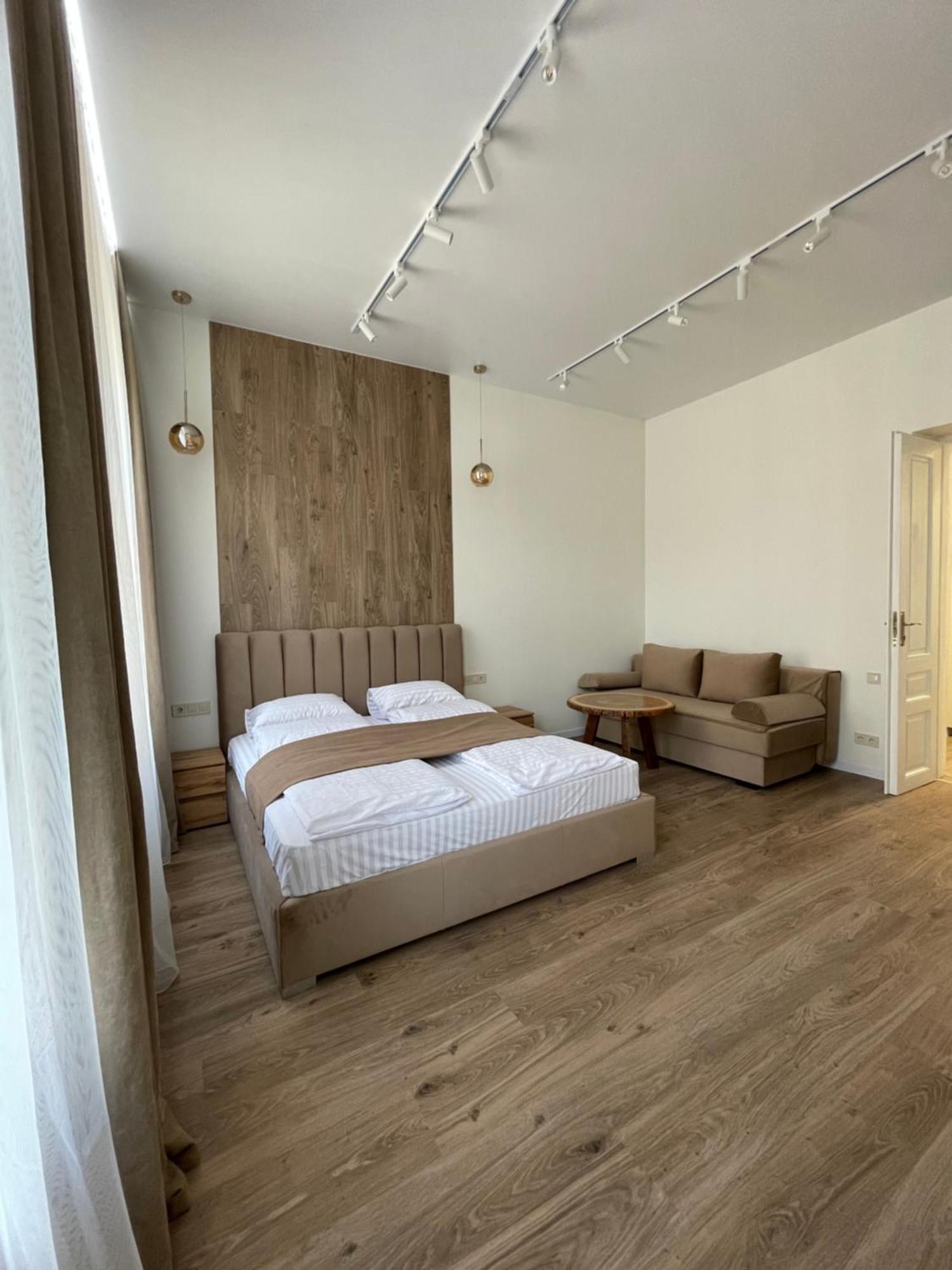 Тиктора, 3 Центр Apartment Lviv Exterior photo